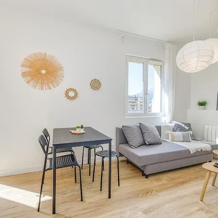 Joli - Wifi - Vallier Catane Appartement