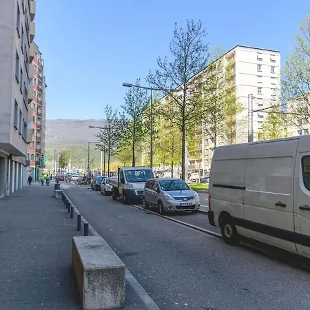 Joli - Wifi - Vallier Catane * Grenoble