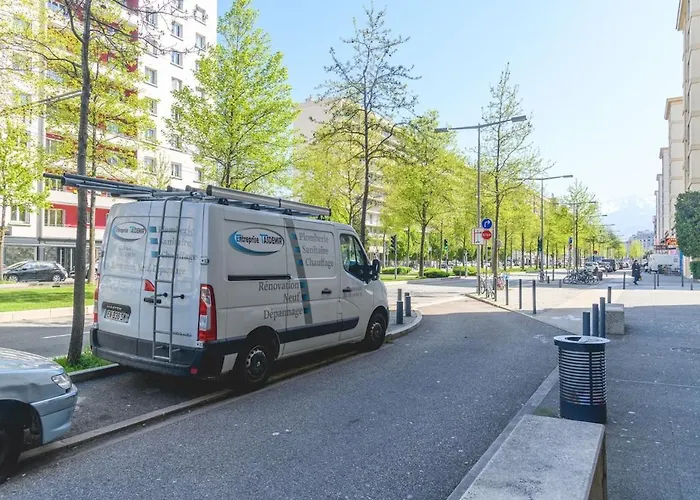 Joli - Wifi - Vallier Catane Grenoble