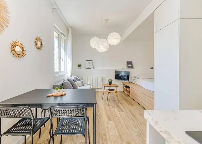 Joli - Wifi - Vallier Catane Appartement