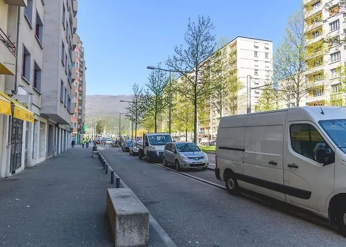 Joli - Wifi - Vallier Catane * Grenoble