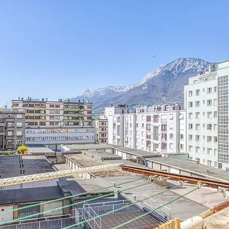 Joli - Wifi - Vallier Catane * Гренобль