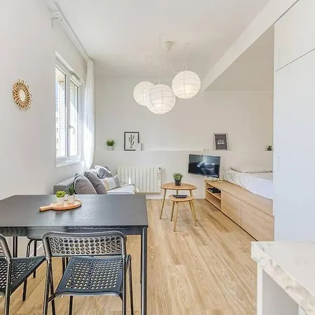 Joli - Wifi - Vallier Catane Апартаменты