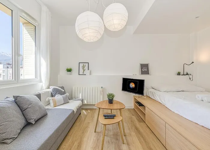 Joli - Wifi - Vallier Catane * غرونوبل